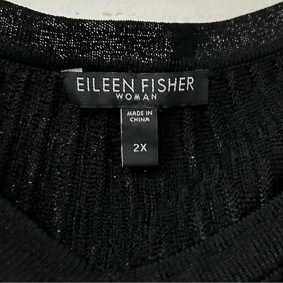Eileen Fisher Rayon Nylon Pleat V Neck Tank in Black 2X - Picture 4 of 5